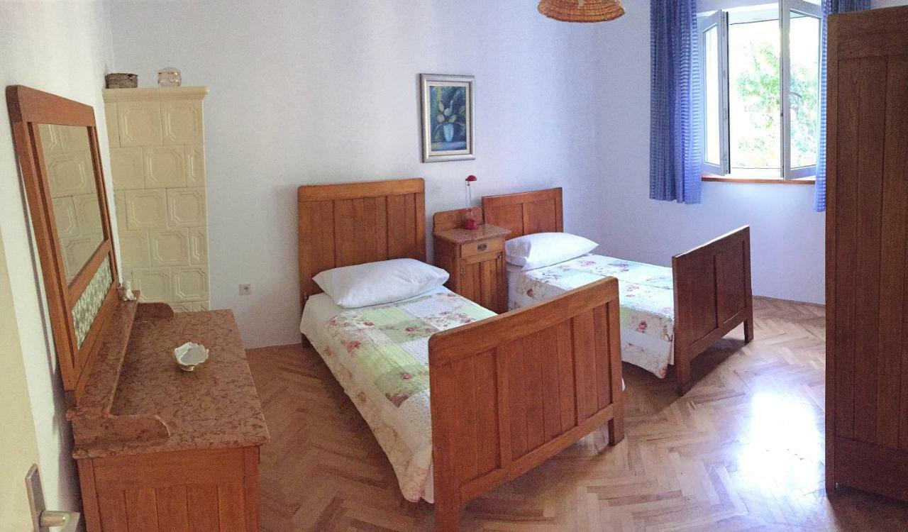 Apartmani Tomica Jesenice  Ngoại thất bức ảnh